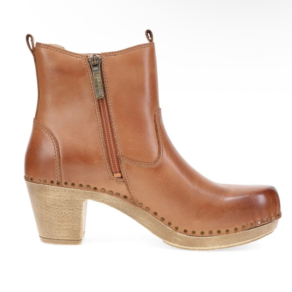 NWT Dansko Shayna Heeled Chelsea Ankle Boots Calf Leather Sz 39 (US 8.5-9) - Picture 3 of 6